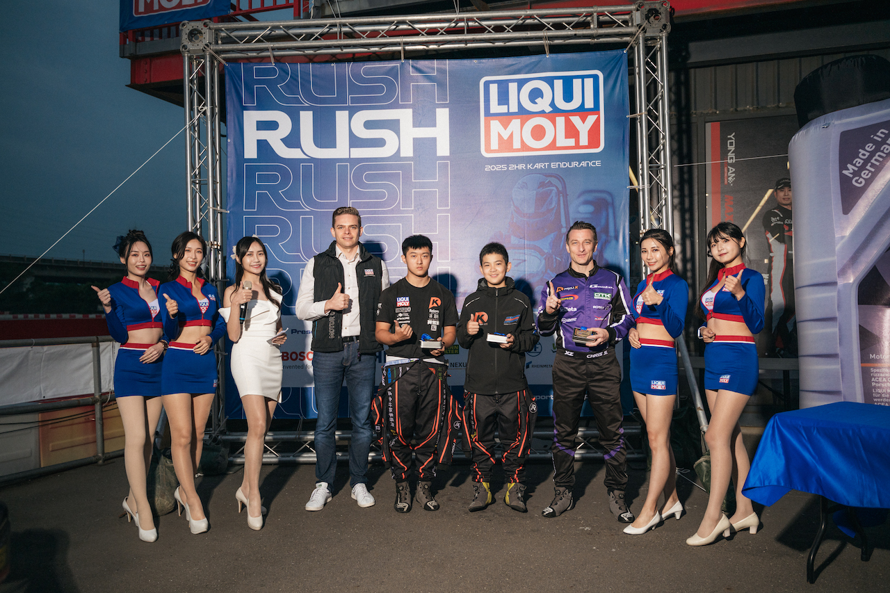 èä¹è³½ç¬¬ä¸åé çäººLIQUI MOLY åºå£é¨ç¶ç Fabian Wedekind-03